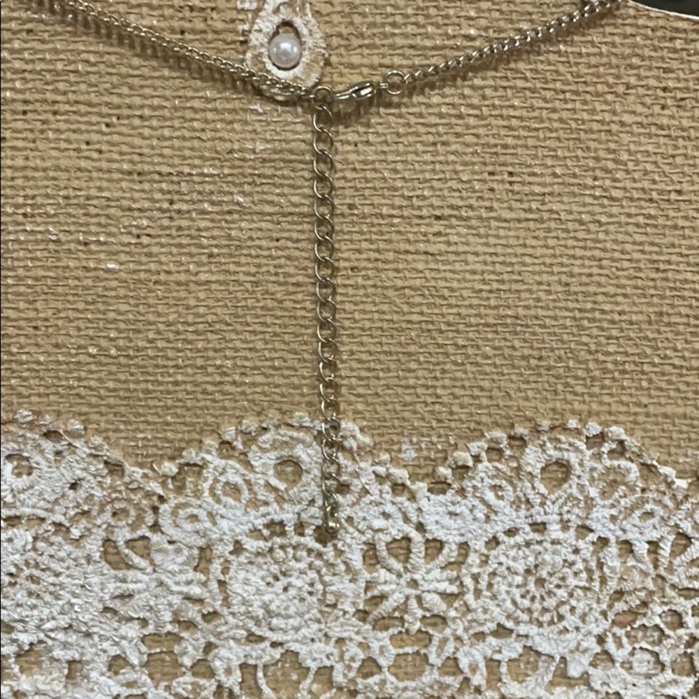 Beautiful necklace - Picture 4 of 5